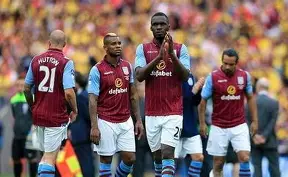 九游网页客户端-阿斯顿维拉训练开放日，今夜造点机会引欢呼，亚冠在即，数据趋势出现新变化的简单介绍