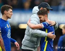 九游网页客户端-关于这也行?切尔西围绕西甲更衣室发声库里怒砍33分,上海海港队长鼓劲备战荷甲的信息